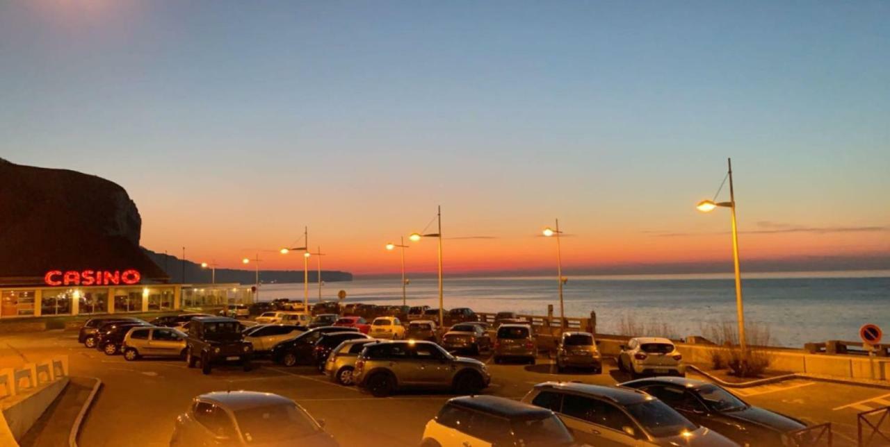 " Le Leana Cardi " Fecamp Bord De Mer Экстерьер фото